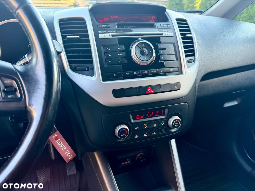 Kia Venga 1.4 CRDi 90 Attract - 19