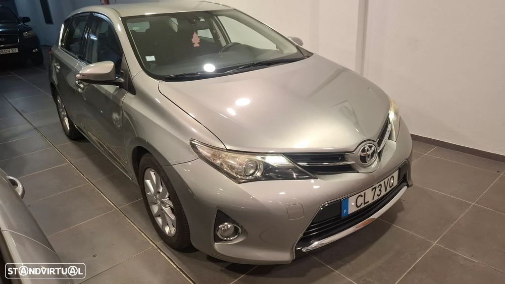 Toyota Auris - 4