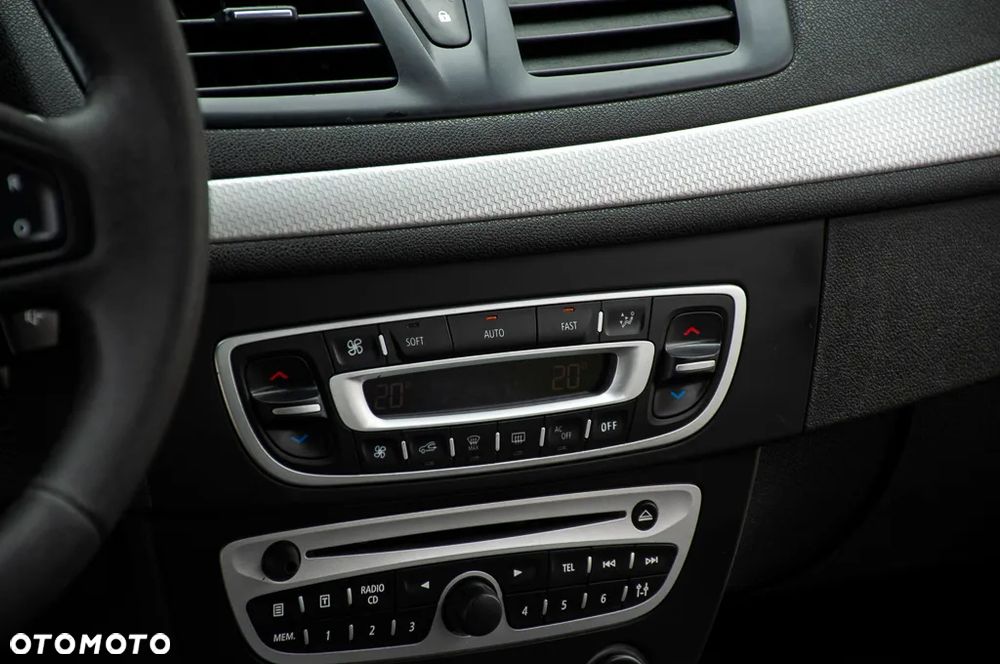 Renault Megane TCe 180 Dynamique - 31
