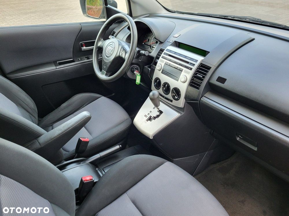 Mazda 5 - 18