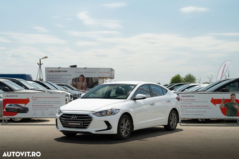 Hyundai Elantra 1.6 MPi Comfort - 2