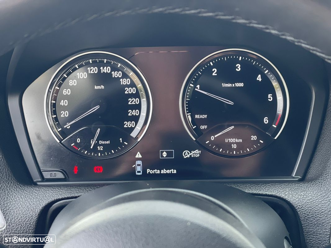 BMW 116 d Pack M - 10