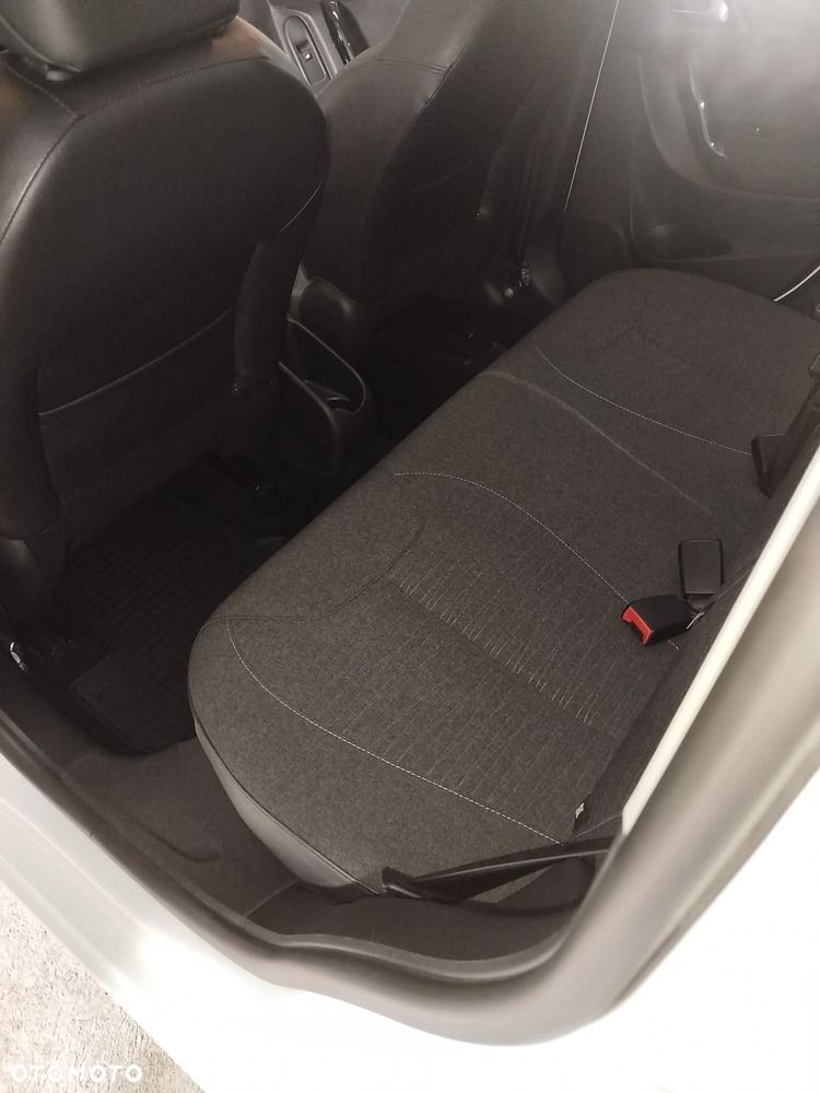 Citroën C3 1.2 PureTech Selection - 9