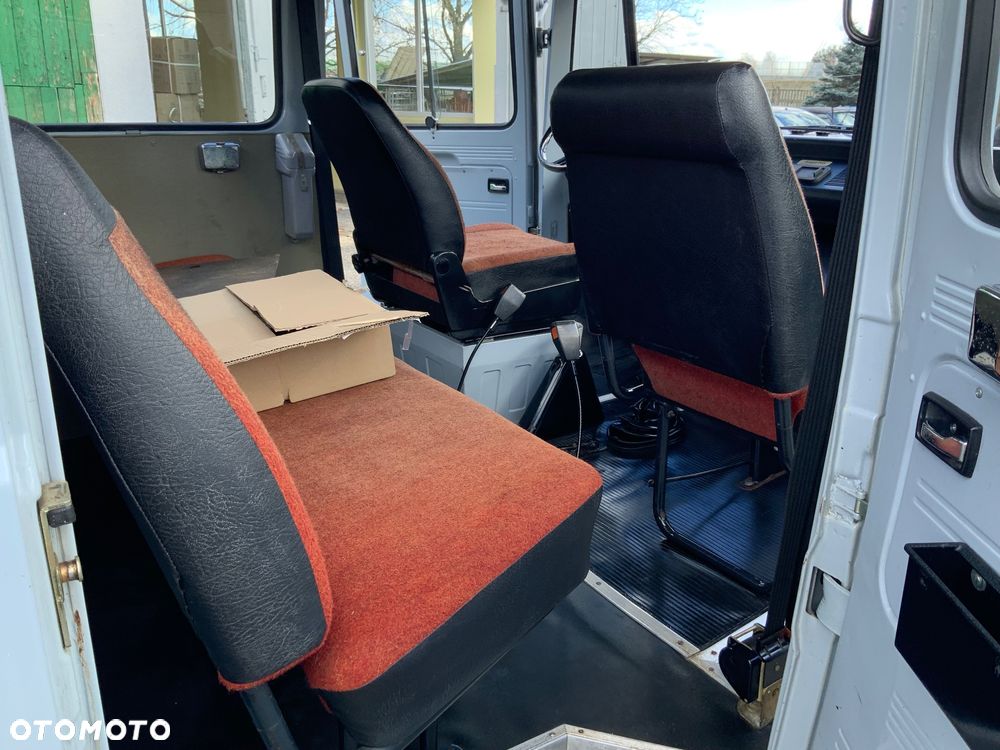 Mercedes-Benz L409/G35 - 18