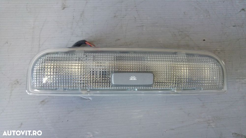 plafoniera interior pasageri audi a4 b6 b7 8e0947111a - 1