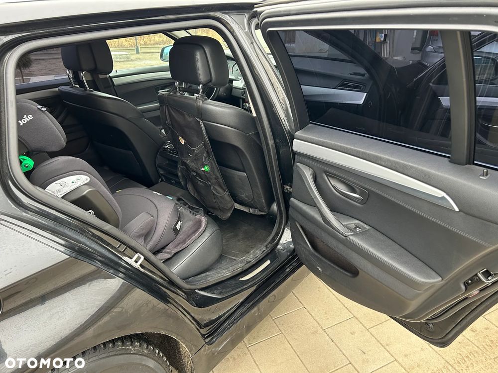 BMW Seria 5 520d - 20