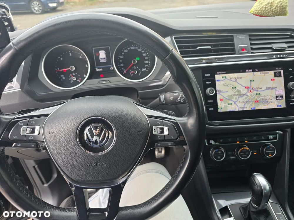 Volkswagen Tiguan ver-2-0-tdi-scr-bluemotion-technology-dsg-trendline - 6