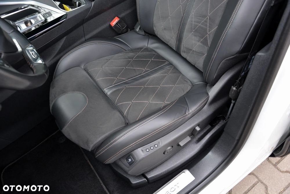 Peugeot 3008 BlueHDi 180 Stop & Start EAT6 GT - 4