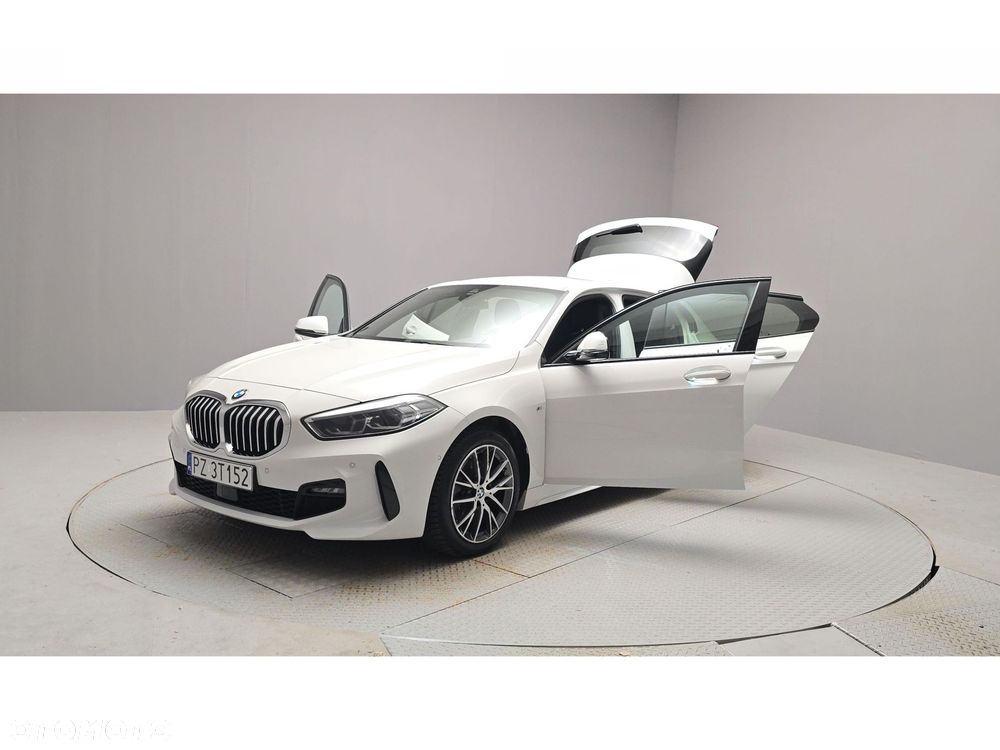 BMW Seria 1 118d M Sport - 9