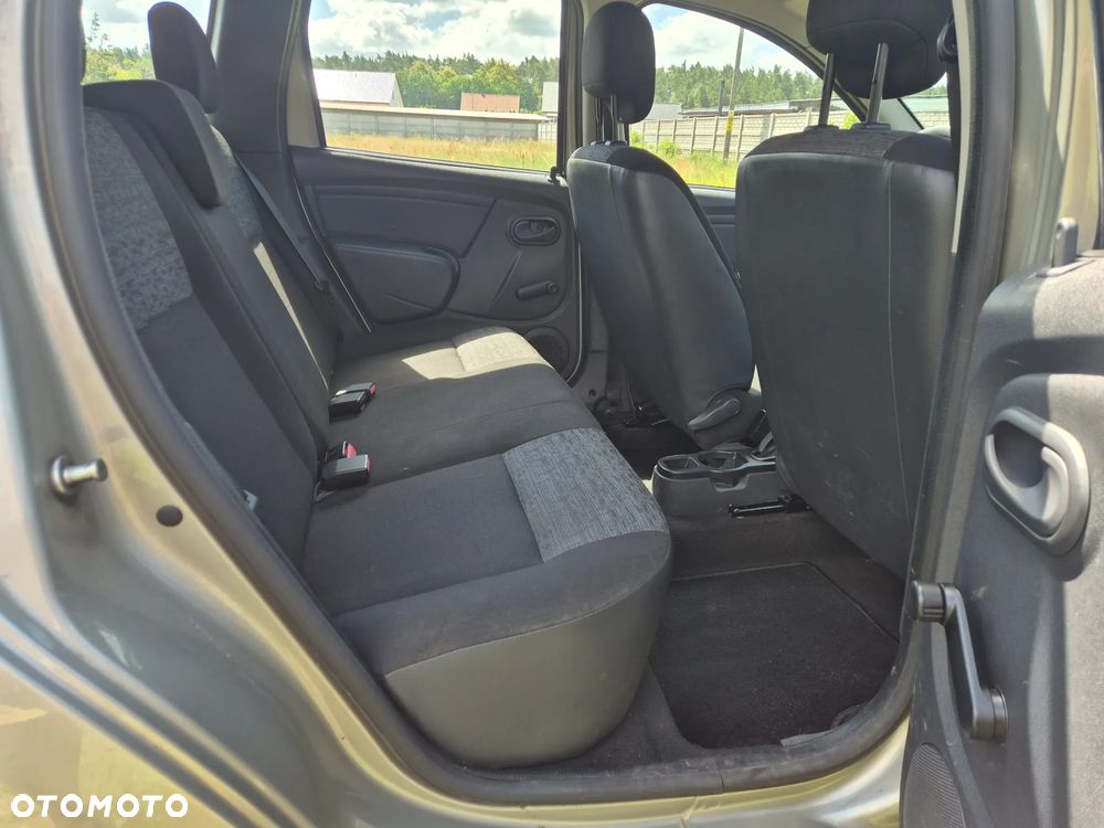 Dacia Duster 1.6 16V 4x2 Delsey - 12
