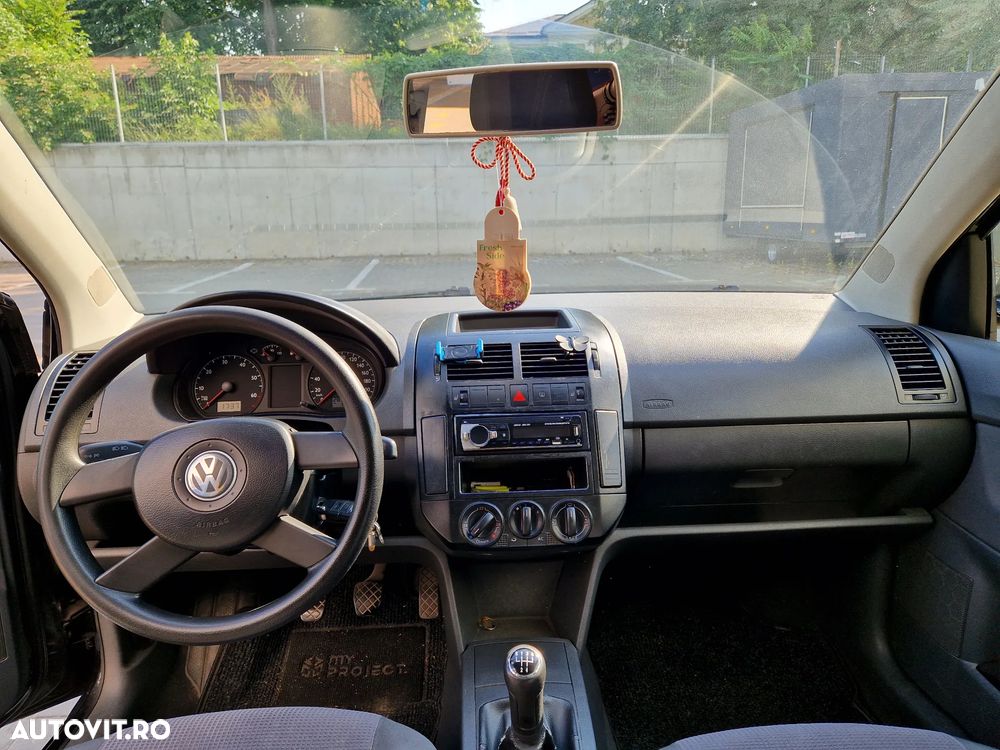 VOLKSWAGEN Polo 2004 — imagine 2