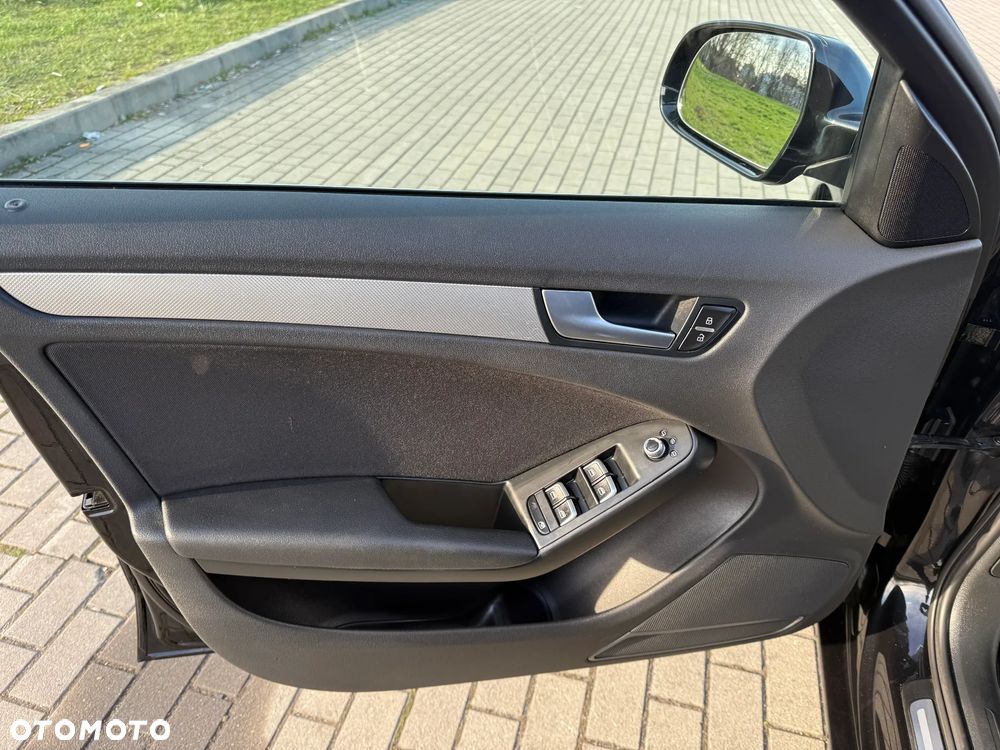 Audi A4 Avant 2.0 TDI DPF Ambition - 38