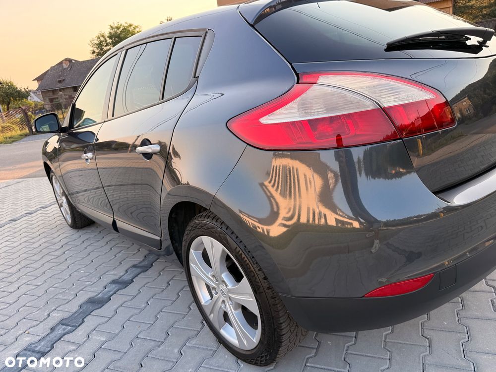 Renault Megane 1.6 16V Dynamique - 17