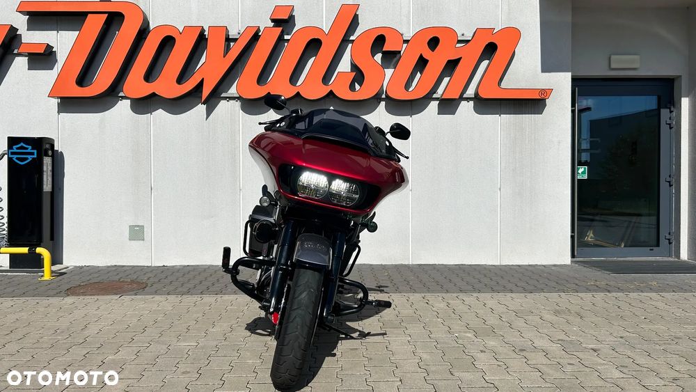 Harley-Davidson Touring Road Glide - 13