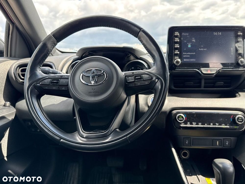 Toyota Yaris - 13