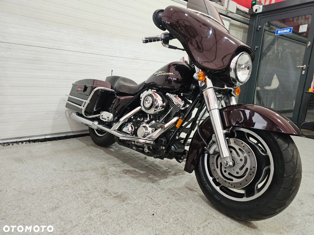 Harley-Davidson Touring Street Glide - 3