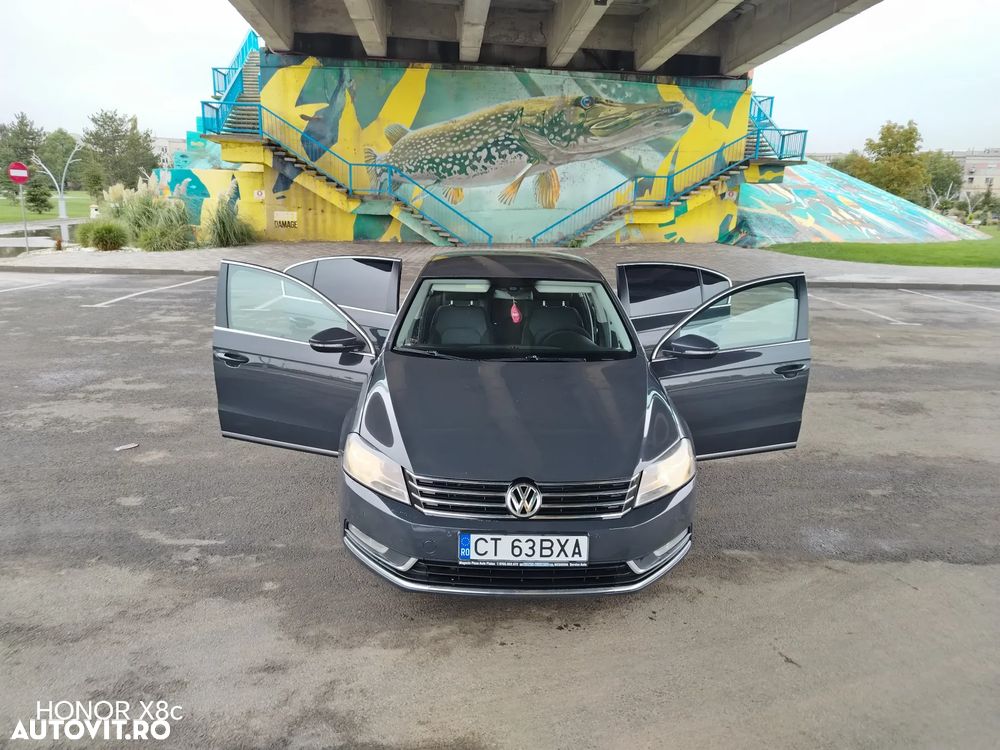 Volkswagen Passat 2.0 TDI Highline - 1