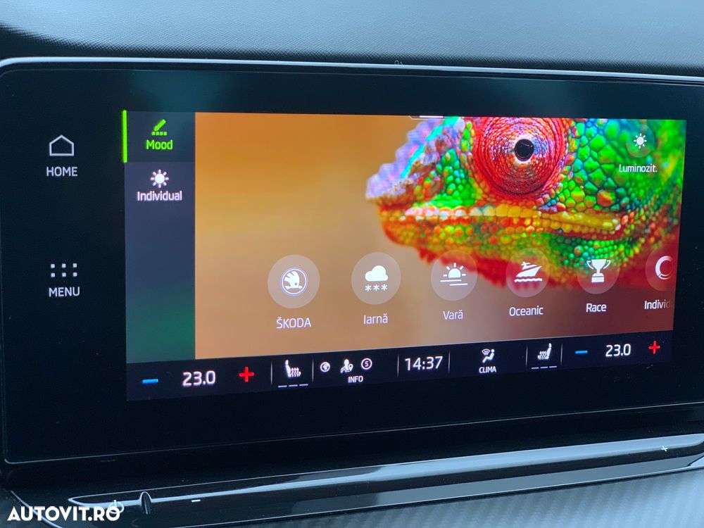 Skoda Octavia 2.0 TDI DSG RS Plus - 39