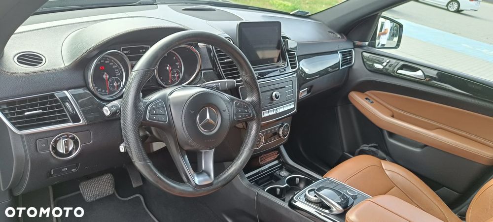Mercedes-Benz GLS 350 d 4-Matic - 15