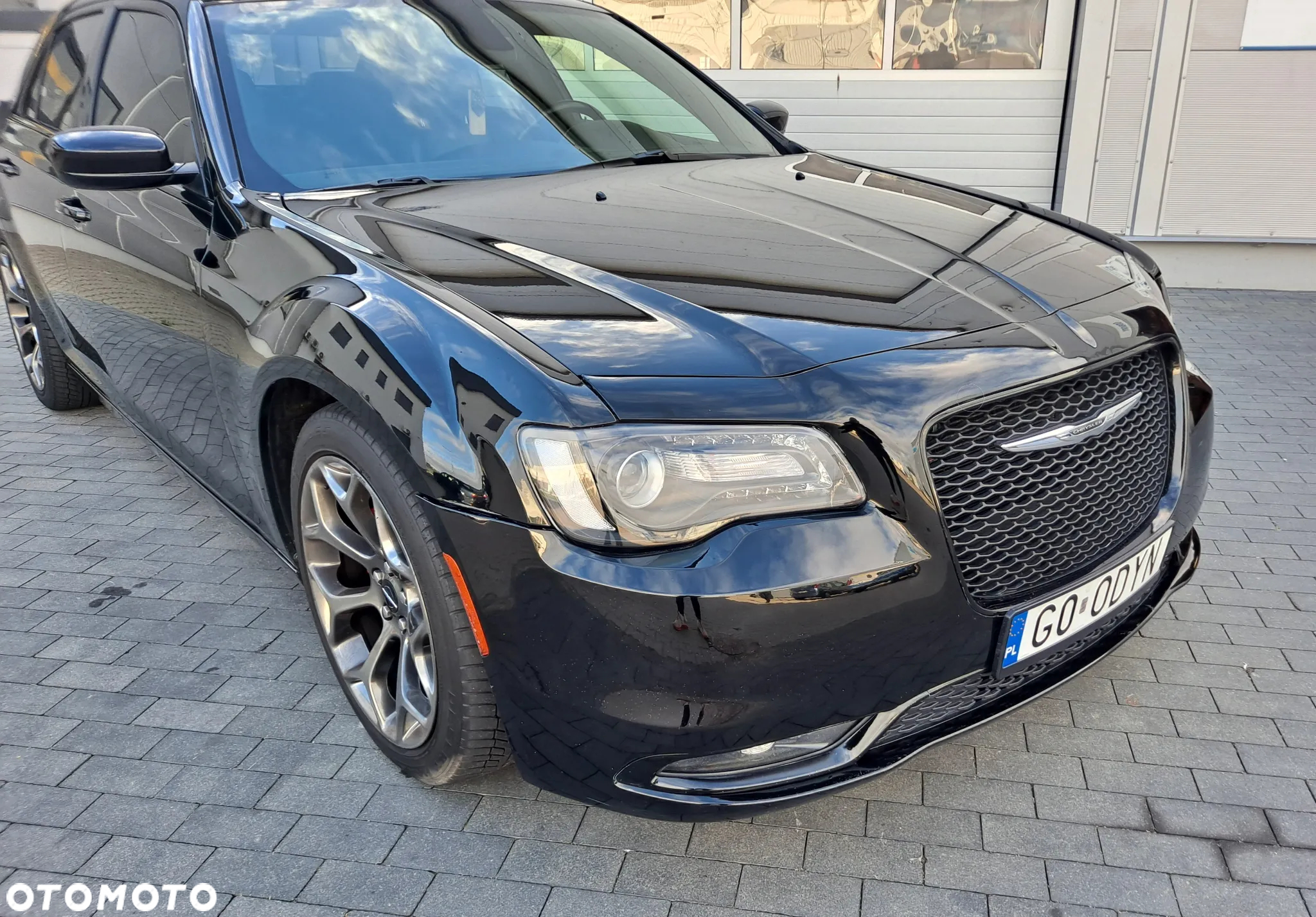 Chrysler 300s - 7