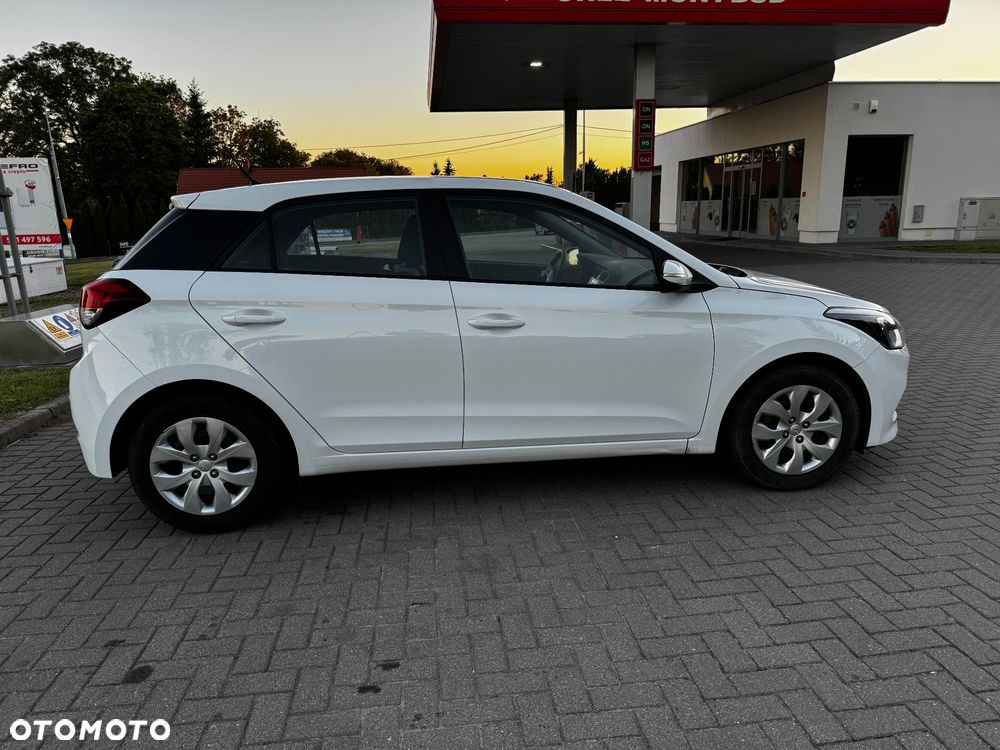 Hyundai i20 1.2 Comfort - 8