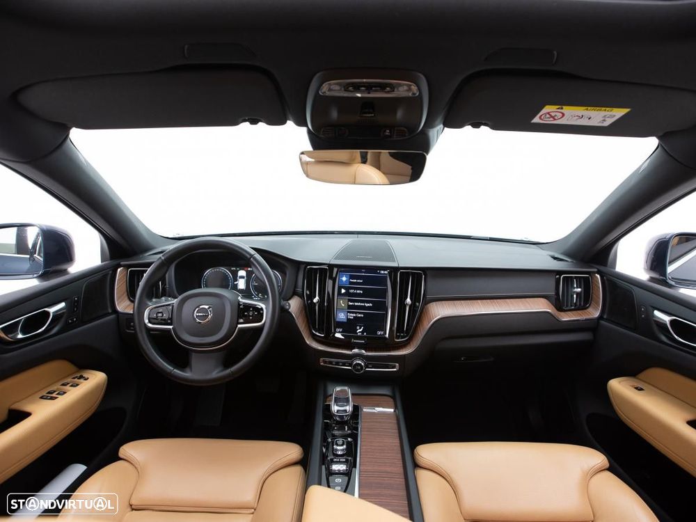 Volvo XC 60 2.0 T8 PHEV Inscription AWD - 8