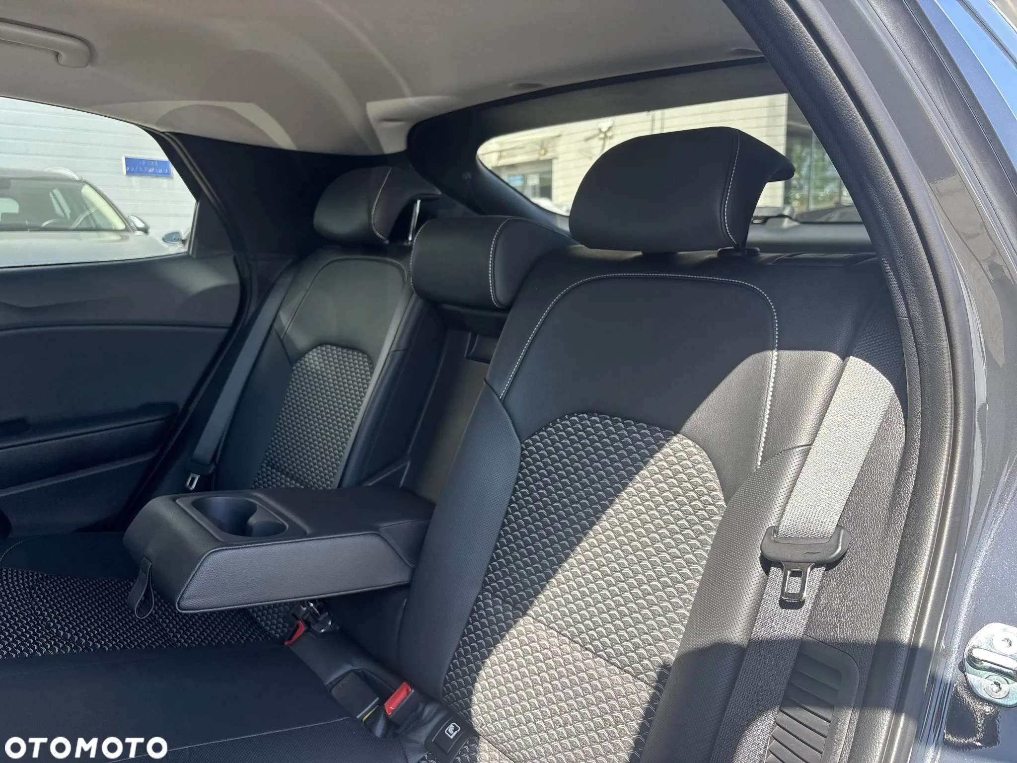 Kia XCeed 1.6 GDI PHEV Business Line DCT - 16