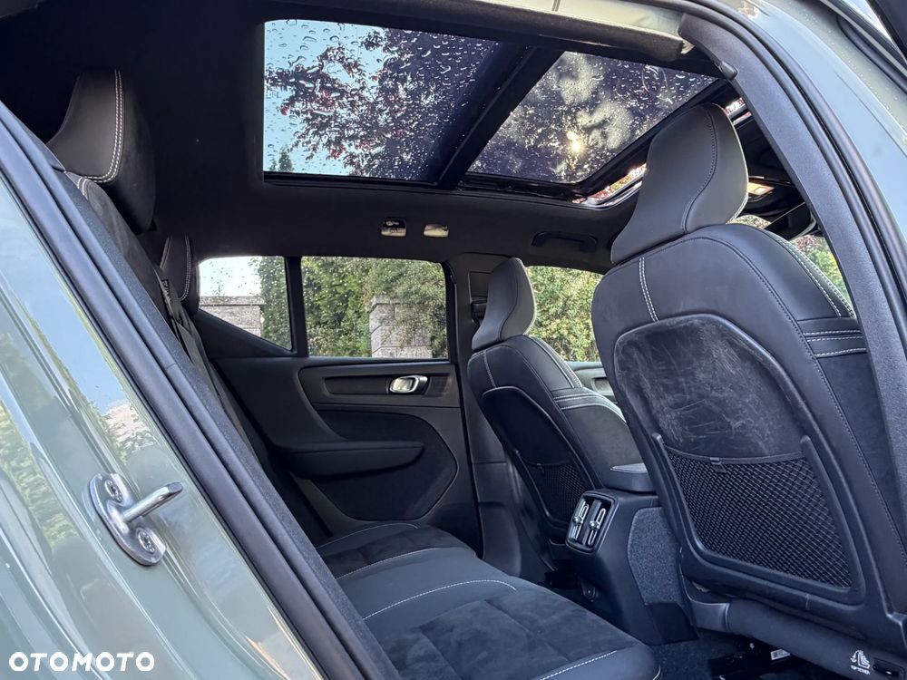 Volvo XC 40 Recharge 82 kWh Single M Extended Range RWD Ultimate - 27