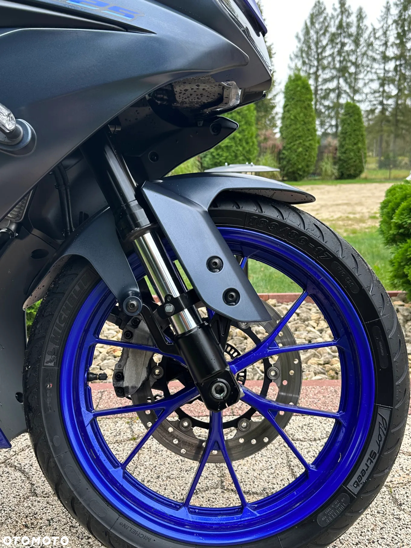 Yamaha YZF - 16