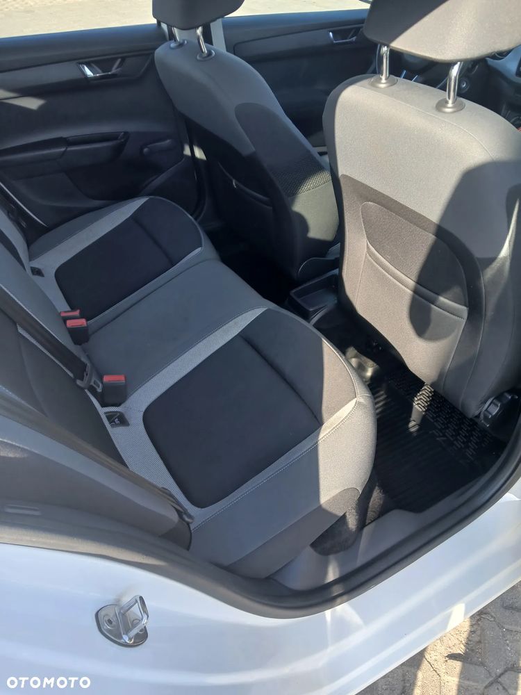 Skoda Fabia 1.2 TSI Ambition - 14