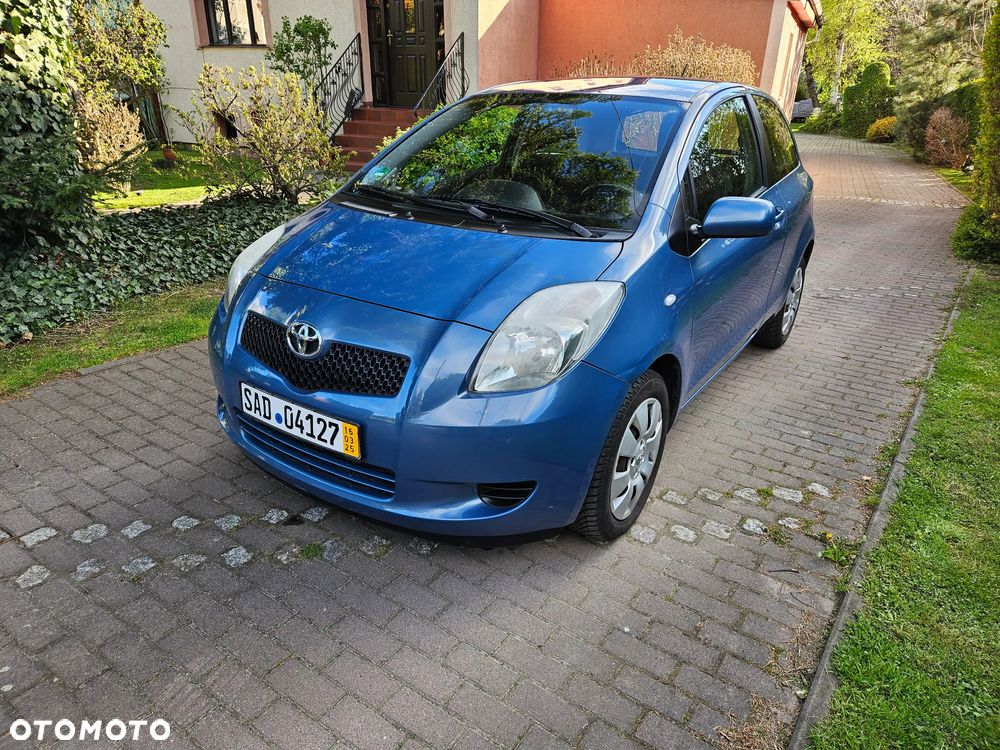 Toyota Yaris 1.0 Luna A/C - 1