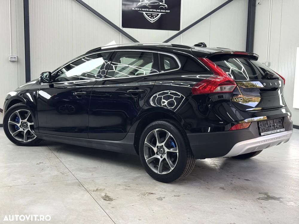 Volvo V40 - 8
