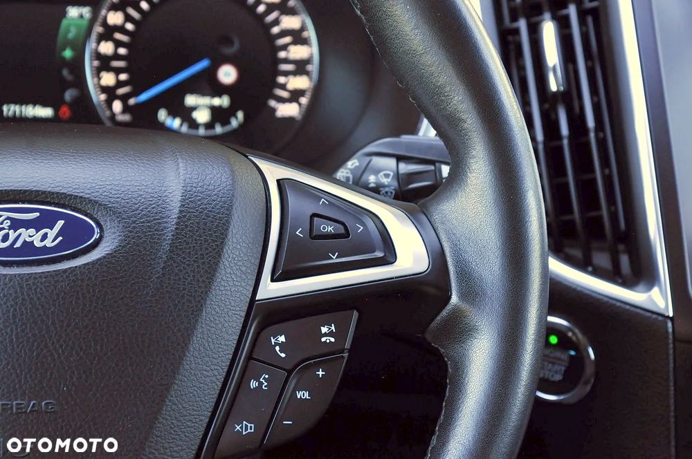 Ford S-Max - 15