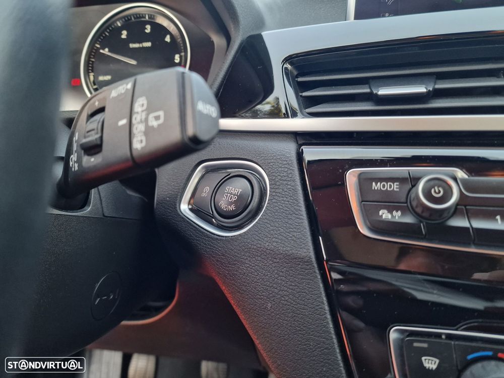 BMW X1 16 d sDrive Advantage - 26