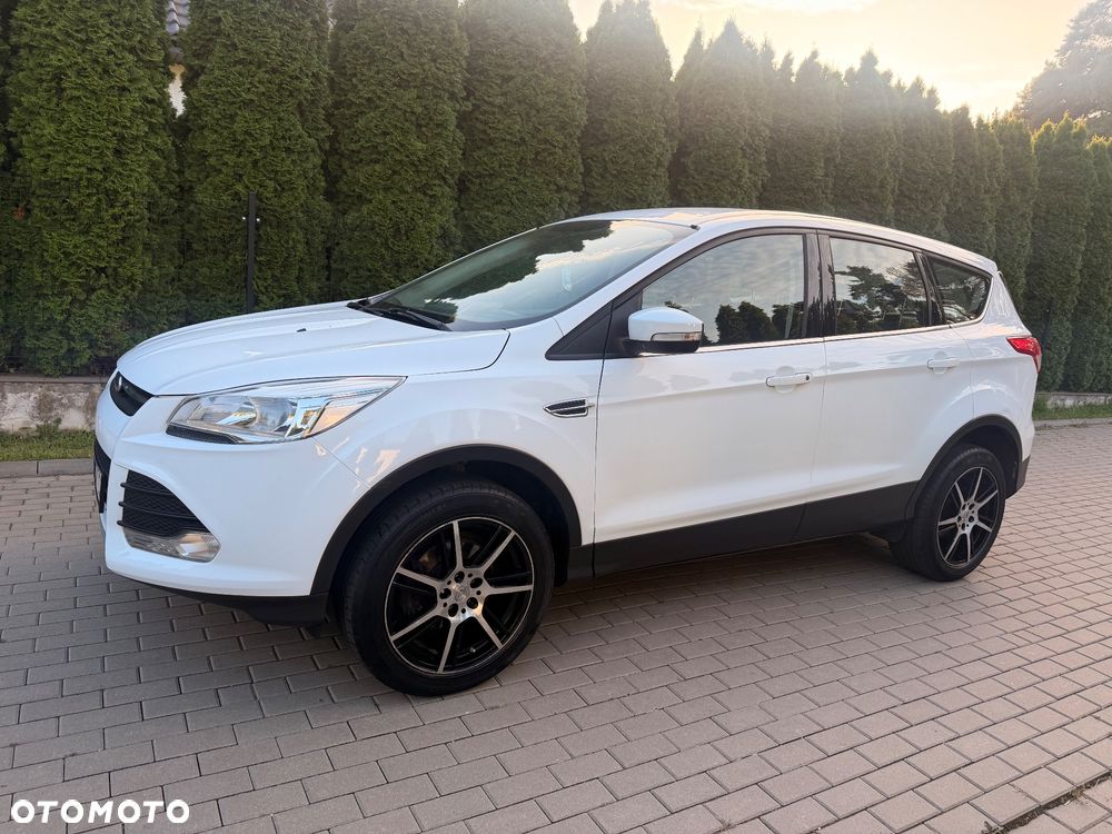 Ford Kuga 1.5 EcoBoost FWD Trend ASS - 4