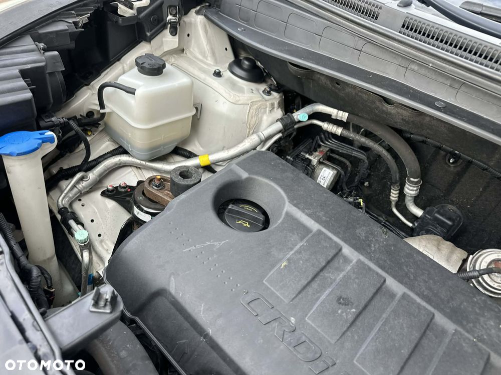 Hyundai ix35 1.7 CRDi 2WD blue Trend - 26