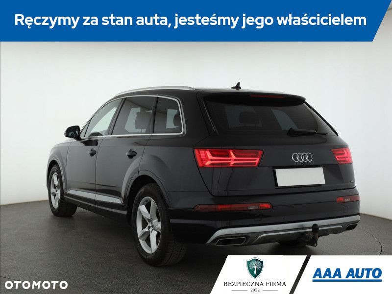 Audi Q7 - 6