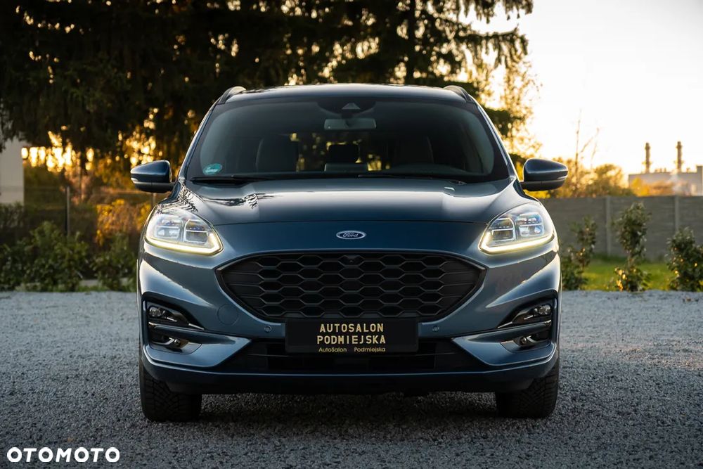 Ford Kuga - 2