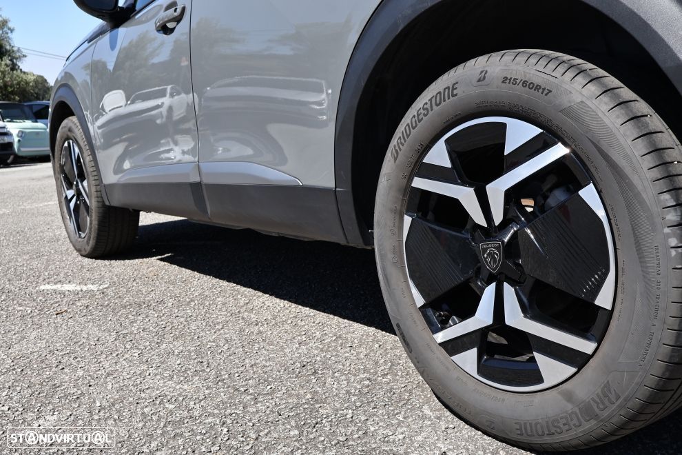 Peugeot 2008 1.2 Hybrid Allure e-DCS6 - 5