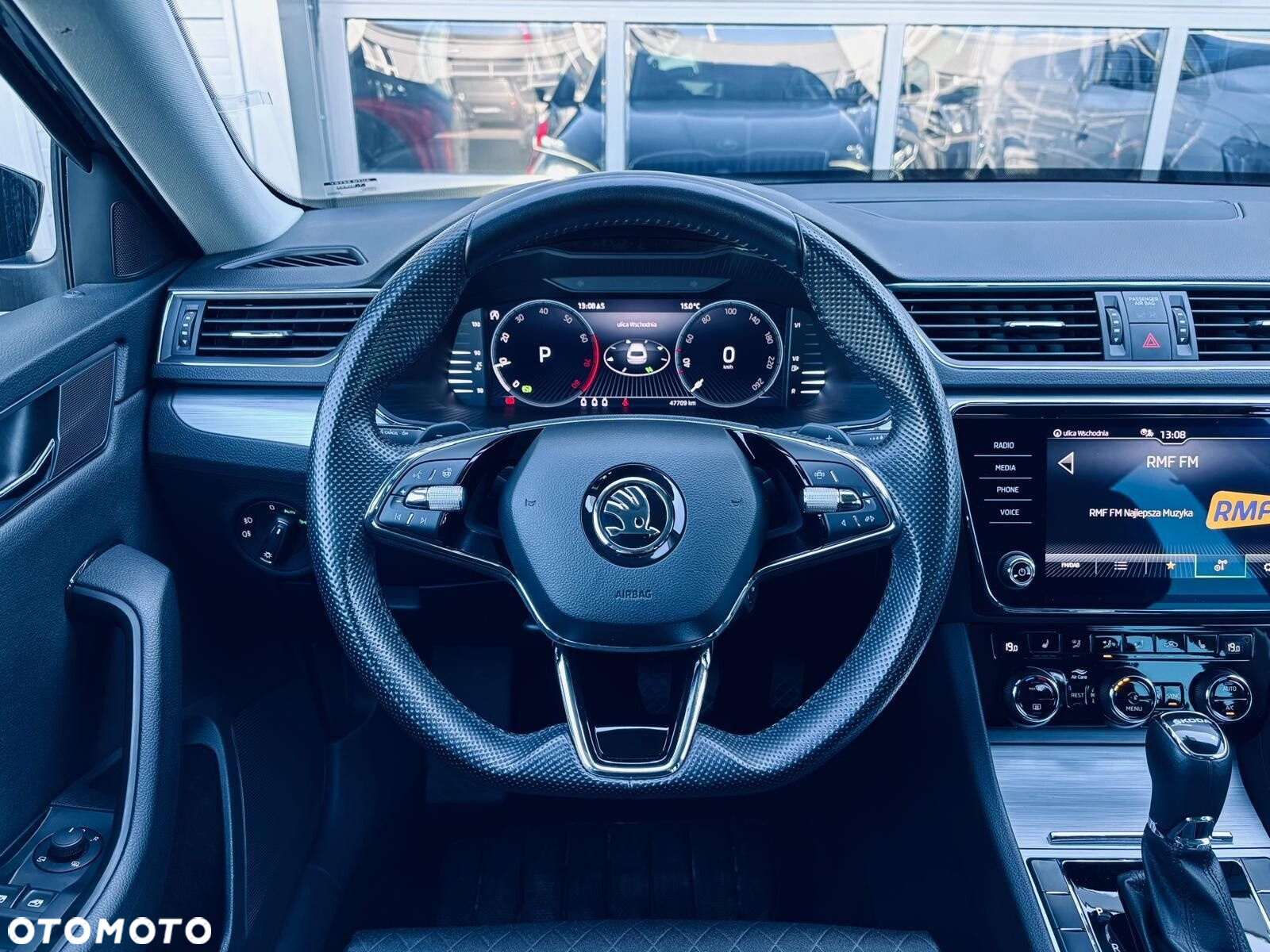 Skoda Superb 1.5 TSI Ambition DSG - 21