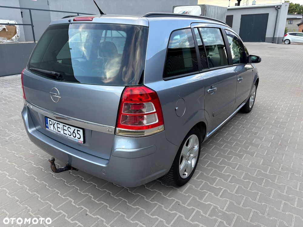 Opel Zafira 1.8 Enjoy - 4