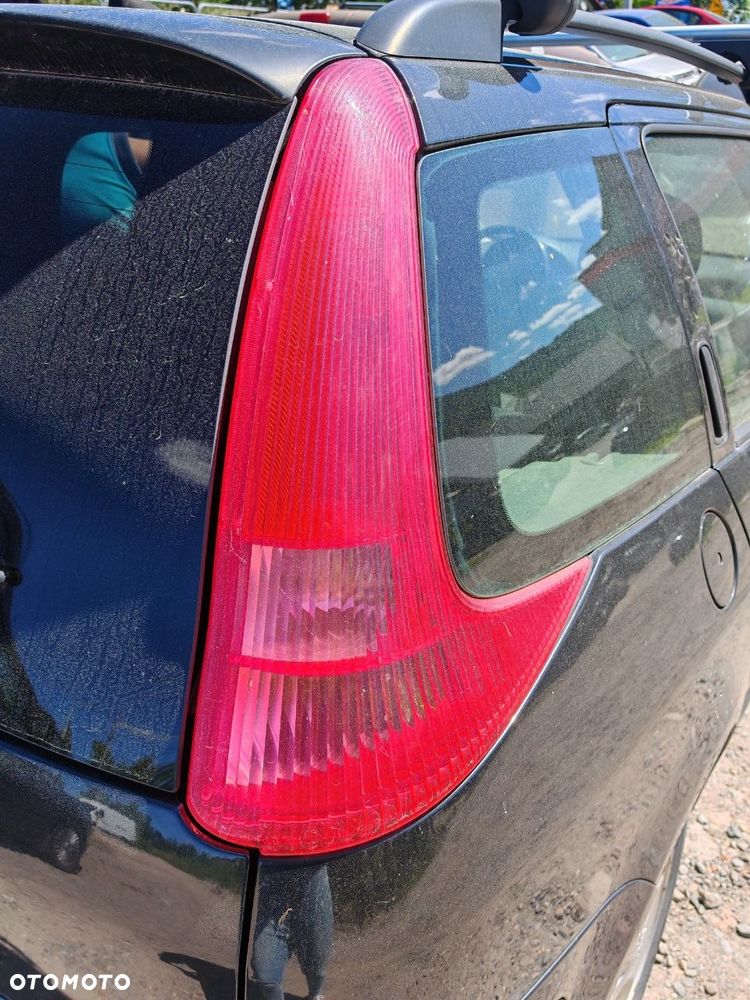 Lampy przód P/L tył P/L Peugeot 206 SW