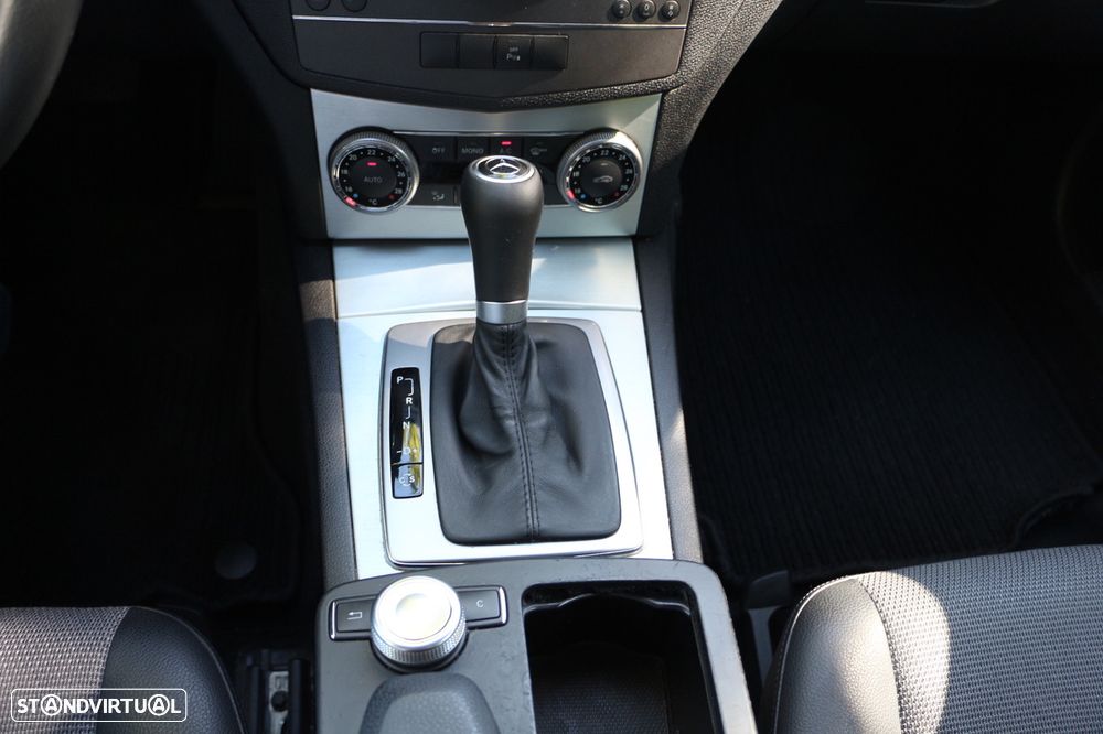 Mercedes-Benz C 250 CDi Avantgarde BlueEfficiency Aut. - 24