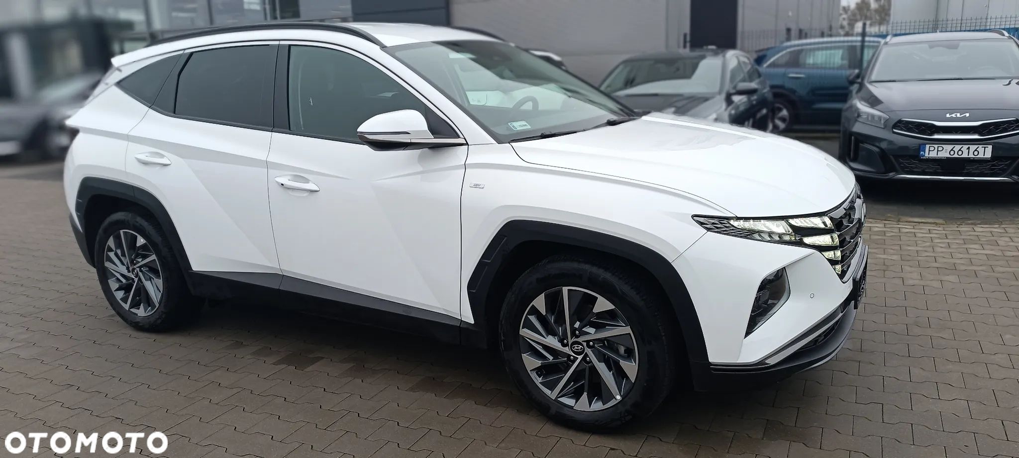 Hyundai Tucson - 1