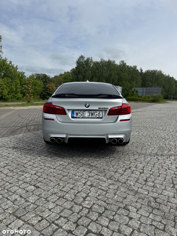 BMW Seria 5 550i xDrive Sport-Aut - 5