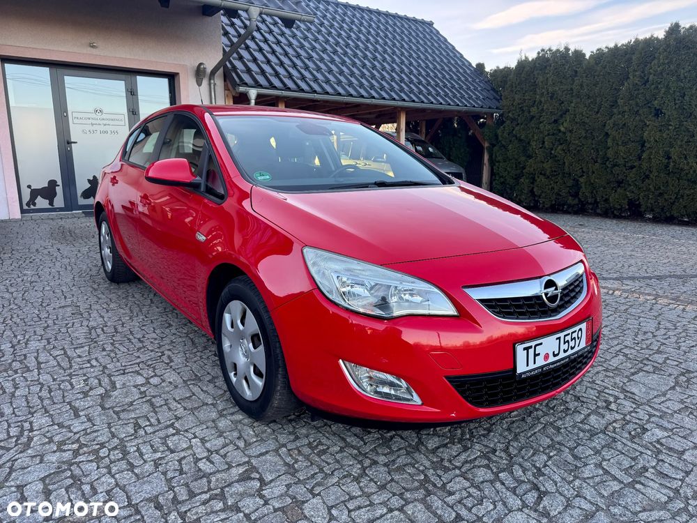 Opel Astra 1.6 Edition Sport - 3
