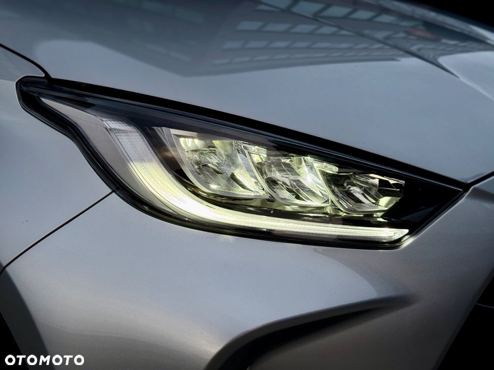 Toyota Yaris Hybrid 1.5 Executive - 3