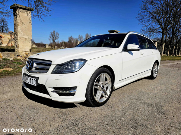 Mercedes-Benz Klasa C 180 T 7G-TRONIC AMG Line