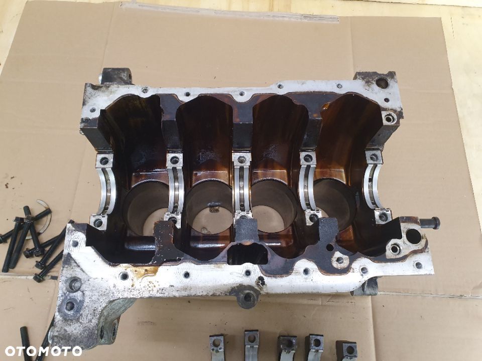 Blok 03C103019 G H Silnika Slupek Panewki 1.6 FSI BAG VW Golf V A3 8P Leon II Jetta 03C103019 G H - 13