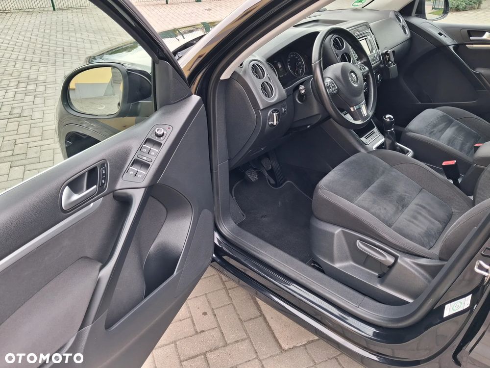 Volkswagen Tiguan 2.0 TDI DPF 4Motion BlueMotion Technology Exclusive - 12